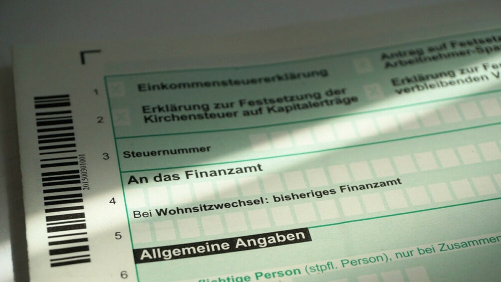 Rente im Ausland versteuern